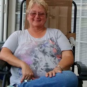 Meet your Posher, Lynn